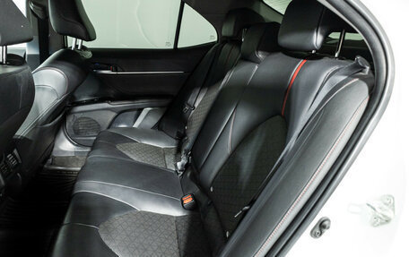 Toyota Camry, 2020 год, 3 249 700 рублей, 10 фотография