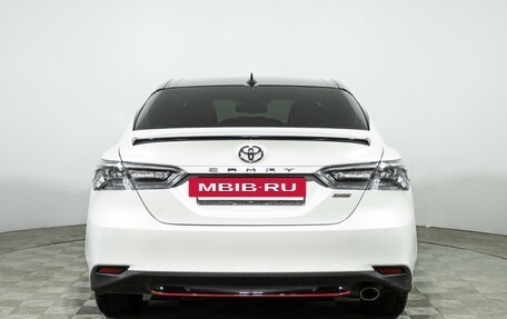 Toyota Camry, 2020 год, 3 249 700 рублей, 6 фотография