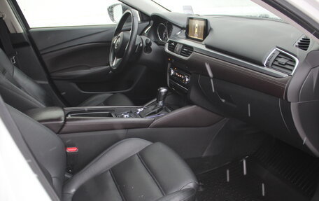 Mazda 6, 2015 год, 1 625 000 рублей, 9 фотография