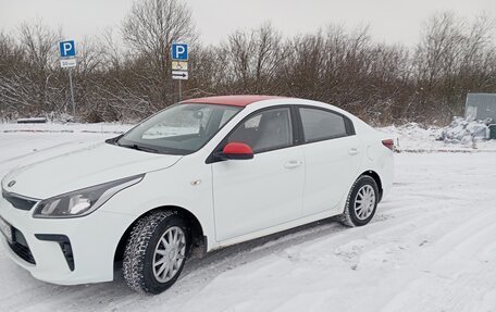 KIA Rio IV, 2018 год, 1 500 000 рублей, 3 фотография