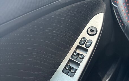 Hyundai Solaris II рестайлинг, 2016 год, 775 000 рублей, 13 фотография