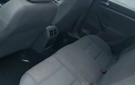 Volkswagen Jetta VI, 2009 год, 400 000 рублей, 5 фотография