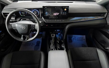 Toyota Camry, 2025 год, 4 000 000 рублей, 10 фотография