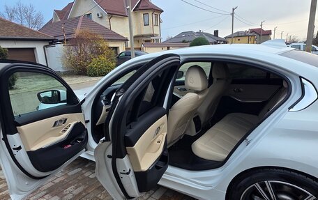 BMW 3 серия, 2021 год, 4 500 000 рублей, 9 фотография