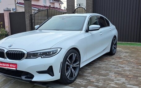 BMW 3 серия, 2021 год, 4 500 000 рублей, 13 фотография