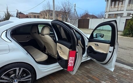 BMW 3 серия, 2021 год, 4 500 000 рублей, 3 фотография