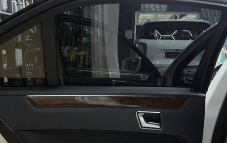 Mercedes-Benz E-Класс, 2014 год, 2 100 000 рублей, 9 фотография