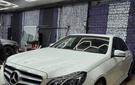 Mercedes-Benz E-Класс, 2014 год, 2 100 000 рублей, 17 фотография