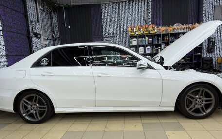 Mercedes-Benz E-Класс, 2014 год, 2 100 000 рублей, 21 фотография