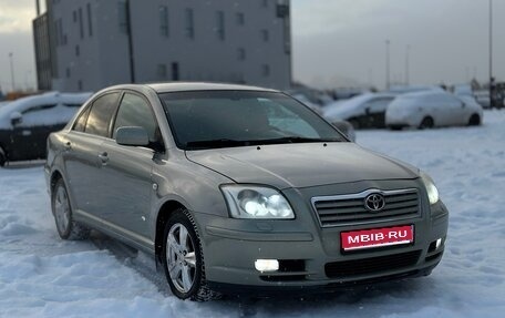 Toyota Avensis III рестайлинг, 2006 год, 530 000 рублей, 1 фотография