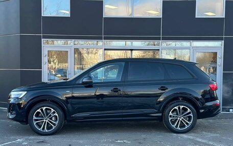 Audi Q7, 2025 год, 15 000 000 рублей, 8 фотография