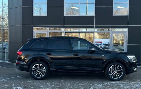 Audi Q7, 2025 год, 15 000 000 рублей, 4 фотография