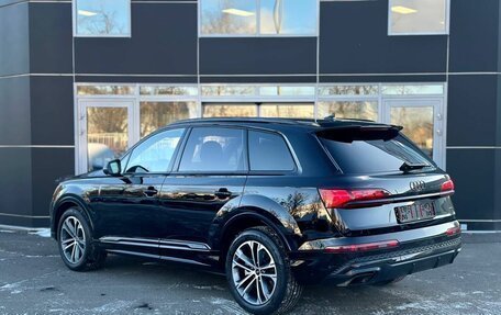 Audi Q7, 2025 год, 15 000 000 рублей, 7 фотография