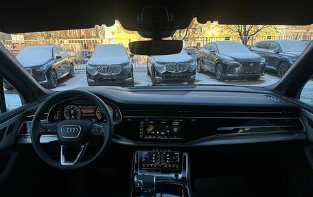 Audi Q7, 2025 год, 15 000 000 рублей, 17 фотография