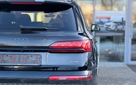 Audi Q7, 2025 год, 15 000 000 рублей, 12 фотография