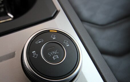 Volkswagen Touareg III, 2019 год, 4 595 000 рублей, 33 фотография