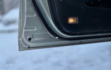 Toyota Avensis III рестайлинг, 2006 год, 530 000 рублей, 11 фотография