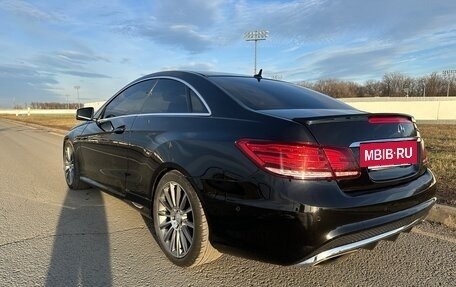 Mercedes-Benz E-Класс, 2013 год, 2 000 000 рублей, 6 фотография