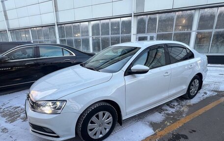 Volkswagen Jetta VI, 2016 год, 800 000 рублей, 3 фотография