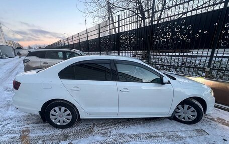 Volkswagen Jetta VI, 2016 год, 800 000 рублей, 5 фотография