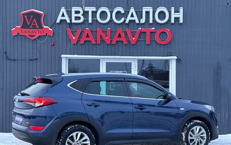 Hyundai Tucson III, 2018 год, 2 350 000 рублей, 8 фотография