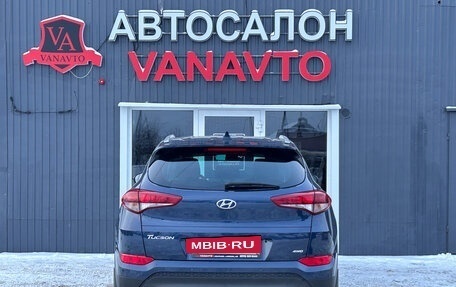 Hyundai Tucson III, 2018 год, 2 350 000 рублей, 7 фотография