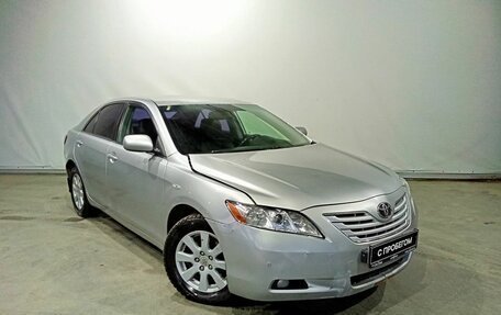 Toyota Camry, 2008 год, 850 000 рублей, 3 фотография