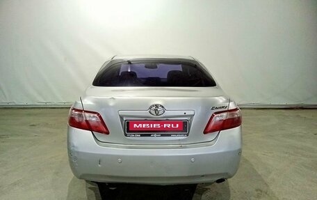 Toyota Camry, 2008 год, 850 000 рублей, 5 фотография