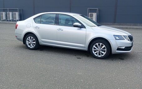 Skoda Octavia, 2020 год, 1 950 000 рублей, 1 фотография