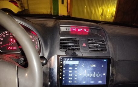 Suzuki SX4 II рестайлинг, 2008 год, 390 000 рублей, 6 фотография