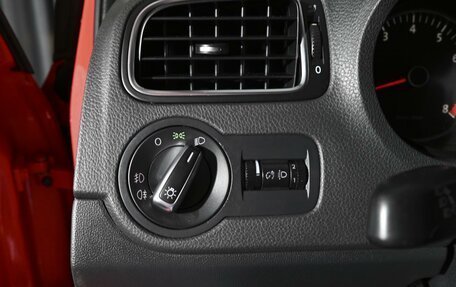 Volkswagen Polo VI (EU Market), 2010 год, 899 000 рублей, 14 фотография