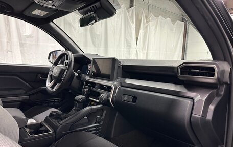 Toyota 4Runner, 2025 год, 9 030 000 рублей, 8 фотография