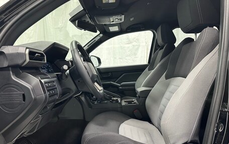 Toyota 4Runner, 2025 год, 9 030 000 рублей, 9 фотография