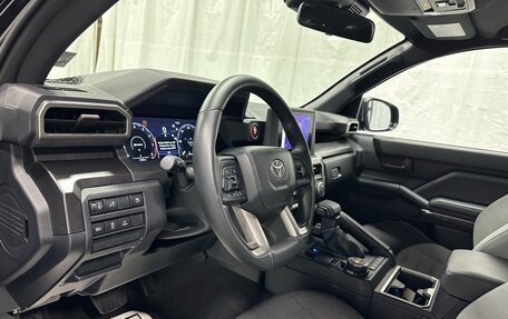 Toyota 4Runner, 2025 год, 9 030 000 рублей, 10 фотография