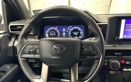 Toyota 4Runner, 2025 год, 9 030 000 рублей, 12 фотография