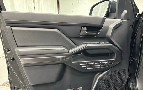 Toyota 4Runner, 2025 год, 9 030 000 рублей, 13 фотография