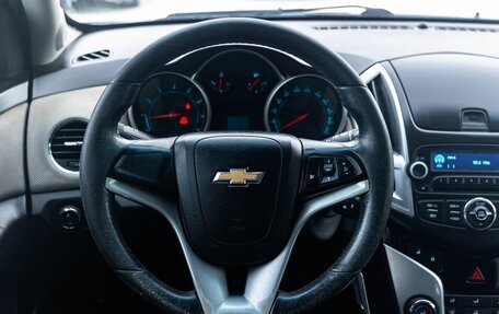 Chevrolet Cruze II, 2013 год, 700 000 рублей, 15 фотография