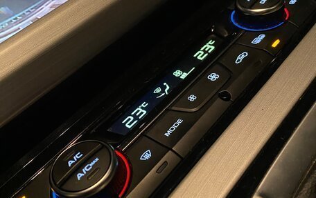 Geely Atlas I, 2019 год, 1 570 000 рублей, 38 фотография