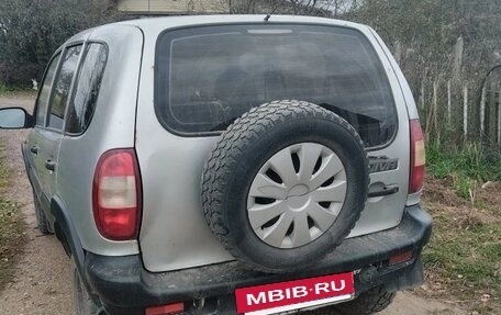 Chevrolet Niva I рестайлинг, 2003 год, 150 000 рублей, 5 фотография