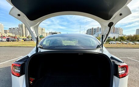 Tesla Model 3 I, 2021 год, 3 150 000 рублей, 12 фотография