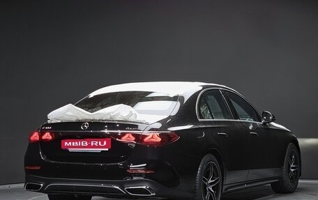 Mercedes-Benz E-Класс, 2025 год, 12 990 000 рублей, 2 фотография