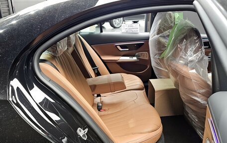 Mercedes-Benz E-Класс, 2025 год, 12 990 000 рублей, 10 фотография