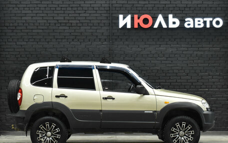 Chevrolet Niva I рестайлинг, 2010 год, 540 000 рублей, 10 фотография