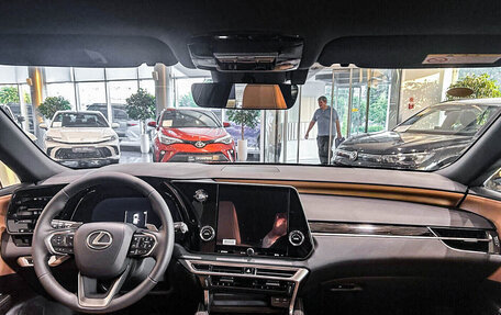 Lexus RX IV рестайлинг, 2025 год, 7 749 000 рублей, 17 фотография