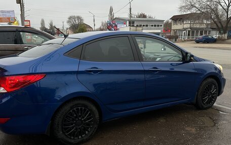 Hyundai Solaris II рестайлинг, 2011 год, 820 000 рублей, 7 фотография