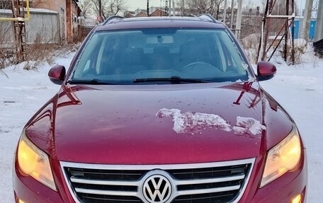 Volkswagen Tiguan I, 2011 год, 950 000 рублей, 2 фотография