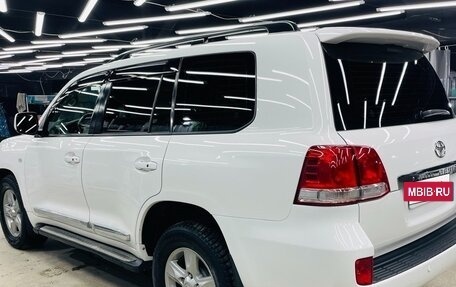 Toyota Land Cruiser 200, 2010 год, 3 700 000 рублей, 5 фотография