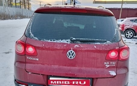 Volkswagen Tiguan I, 2011 год, 950 000 рублей, 5 фотография