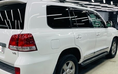 Toyota Land Cruiser 200, 2010 год, 3 700 000 рублей, 6 фотография