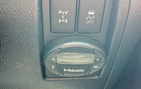 Toyota Land Cruiser 200, 2010 год, 3 700 000 рублей, 18 фотография